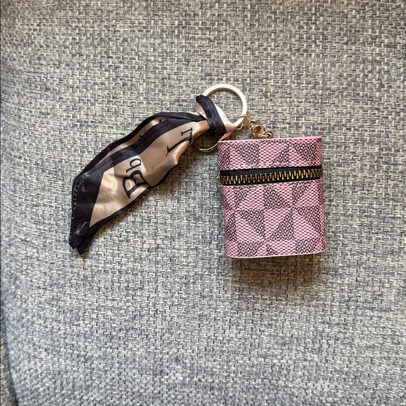 Pink Geometric Pattern Purse Charm Keychain Pouch w/Scarf - Picture 1 of 3